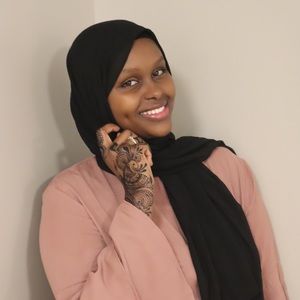 Meet your Posher, Hafsa